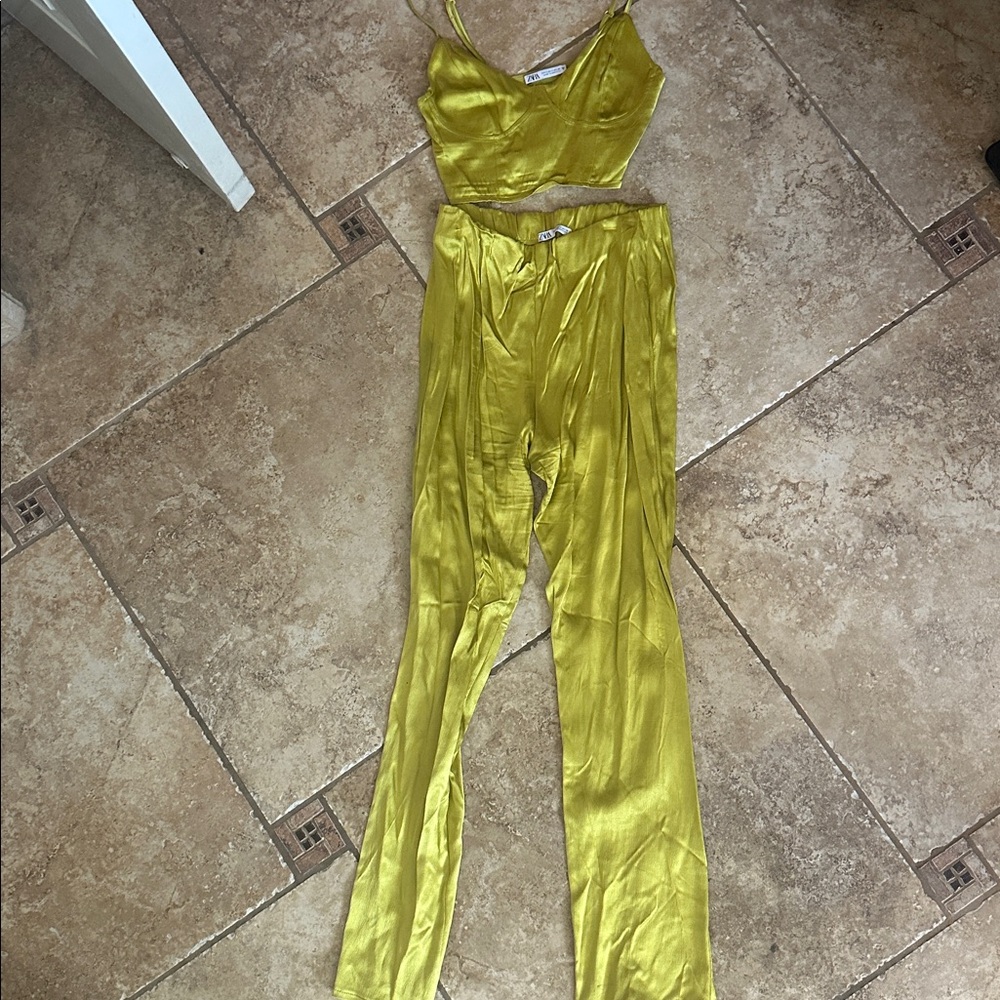 Zara Satin Ensemble in Vibrant Yellow